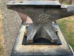 Aambeeld, Ophalen