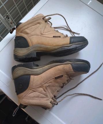 Ariat terrein schoenen maat 41  beschikbaar voor biedingen