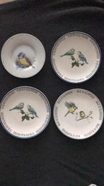 Set van vier bordjes met mezen, Ophalen of Verzenden, Porselein, Overige stijlen, Bord(en)