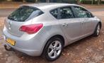Opel Astra 1.6 16V 5D 2010 Beige in top staat..., Auto's, Voorwielaandrijving, 65 €/maand, Stof, 1250 kg