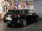 Renault Mégane Estate 1.3 TCe Intens Dode hoek - Trekhaak -, Stof, Gebruikt, 4 cilinders, Zwart