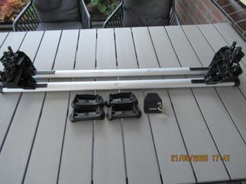 Dakdragers MENABO (nog heel netjes) beschikbaar voor biedingen