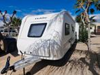 HOBBY 540 UL DE LUXE BJ 2015 VT STAAT IN SPANJE!!, Caravans en Kamperen, Rondzit, Hobby, 5 tot 6 meter, 1250 - 1500 kg
