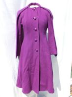 Gave lange paarse mantel. Jaren 60/70 Mt S Merk Youthcraft, Kleding | Dames, ., Ophalen of Verzenden, Zo goed als nieuw, Maat 36 (S)