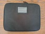 Zwarte laptopsleeve CaseLogic, Computers en Software, Laptophoezen, Ophalen of Verzenden, 12 inch, Zo goed als nieuw, Case Logic