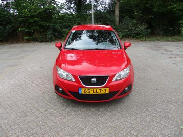 Seat Ibiza 1.4 63KW 5DRS 2010 Rood apk tot 08-2026 beschikbaar voor biedingen