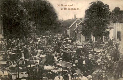 Kaasmarkt in Bodegraven, Verzamelen, Ansichtkaarten | Nederland, Gelopen, Zuid-Holland, Voor 1920, Ophalen of Verzenden