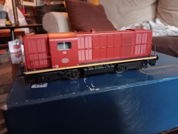 Ns loc 2400 Roco, Hobby en Vrije tijd, Modeltreinen | H0, Zo goed als nieuw, Locomotief, Gelijkstroom, Roco, Analoog, NS, Ophalen of Verzenden