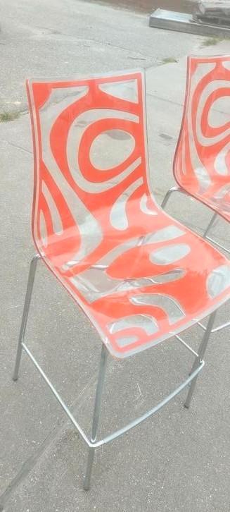 Wave design Bar stoelen/hoge tafel beschikbaar voor biedingen