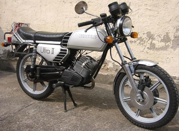 gezocht hercules ultra, Fietsen en Brommers, Brommers | Oldtimers, Overige merken, Ophalen
