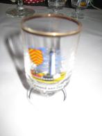 glaasje vuurtoren egmond aan zee (souvenir), Antiek en Kunst, Curiosa en Brocante, Ophalen of Verzenden