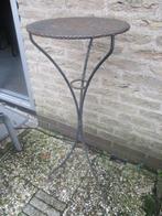 antiek tuintafeltje, terras, balkon, plantentafeltje, Tuin en Terras, Tuinsets en Loungesets, Ophalen, Gebruikt, Overige materialen