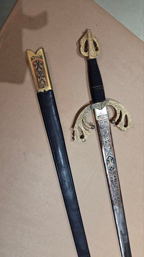 Mooi middeleeuws zwaard, sabel, mes, dolk, Verzamelen, Militaria | Algemeen, Ophalen of Verzenden, Overige soorten, Zwaard of Sabel