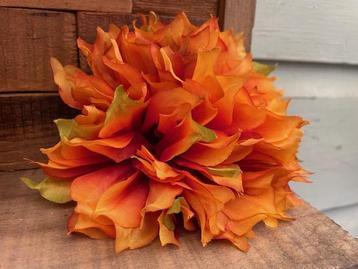 Partij nieuwe kunstbloemen oranje/rode kunstbloem versiering beschikbaar voor biedingen
