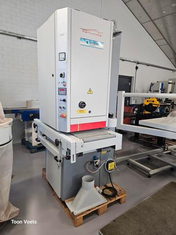 Stijlenschuurmachine 400 breed  beschikbaar voor biedingen