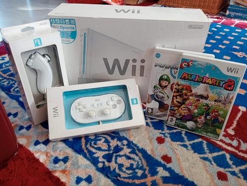 Wii Sports Bundle, Spelcomputers en Games, Spelcomputers | Nintendo Wii, Met 2 controllers, Ophalen of Verzenden