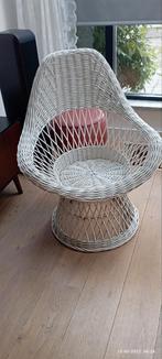 Tiki boho Ibiza stijl vintage rieten stoel jaren 60/70, Ophalen, Zo goed als nieuw, Bruin, Eén