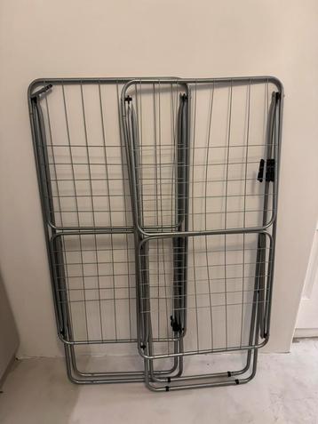 2 wasrekken beschikbaar voor biedingen