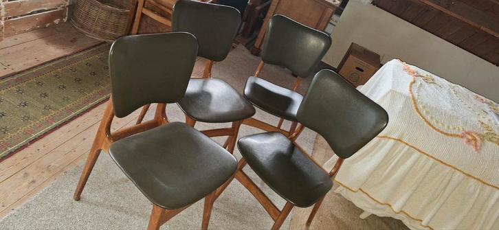 Set van 4 vintage stoelen, Huis en Inrichting, Stoelen, Ophalen of Verzenden