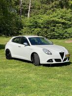 Alfa Romeo Giulietta 1.4 Turbo 2011 Wit Zeer Nette Alfa Rome, Voorwielaandrijving, Zwart, 4 cilinders, Leder en Stof
