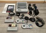Mooie Super Nintendo (SNES) met games!, Spelcomputers en Games, Spelcomputers | Nintendo Super NES, Ophalen, Gebruikt, Met 2 controllers