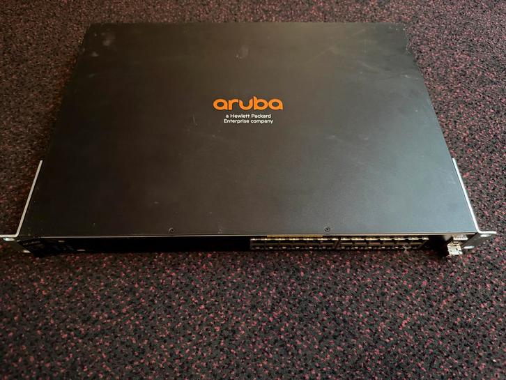 Aruba 2530-24G PoE+ 2SFP+ Switch (J9854A), Computers en Software, Netwerk switches, Gebruikt, Ophalen