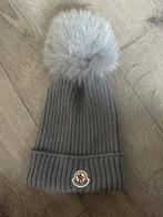 Originele Moncler muts grijs, Ophalen of Verzenden, Zo goed als nieuw, Muts