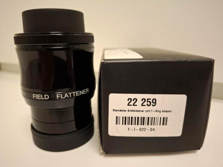 Super nette Skywatcher 2 inch field flattener, Audio, Tv en Foto, Optische apparatuur | Telescopen, Zo goed als nieuw, Minder dan 80 mm