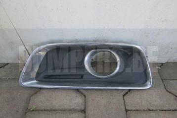 Grill Chevrolet Malibu 11-13 Links voorbumperrooster Q6029 G beschikbaar voor biedingen