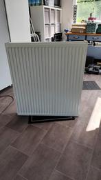 Radiator verwarmingsplaat wit 80x90x8 cm met beugels, Ophalen, 30 tot 80 cm, Radiator, Zo goed als nieuw
