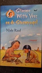 N. Rood - Slimme Witte Veer en de stormvogel, Fictie algemeen, N. Rood, Ophalen of Verzenden, Zo goed als nieuw