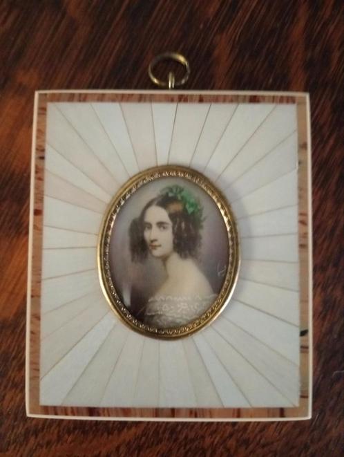 Elfenbein portret miniatuur Alexandra von Bayern, Antiek en Kunst, Kunst | Schilderijen | Klassiek, Ophalen of Verzenden