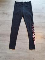 Legging Adidas maat XS, Kleding | Dames, Ophalen of Verzenden, Zo goed als nieuw, Legging, Zwart