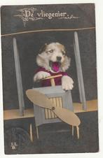 De Vliegenier - hondje in een vliegtuig (1930), Verzamelen, Ansichtkaarten | Dieren, Gelopen, 1920 tot 1940, Verzenden, Hond of Kat