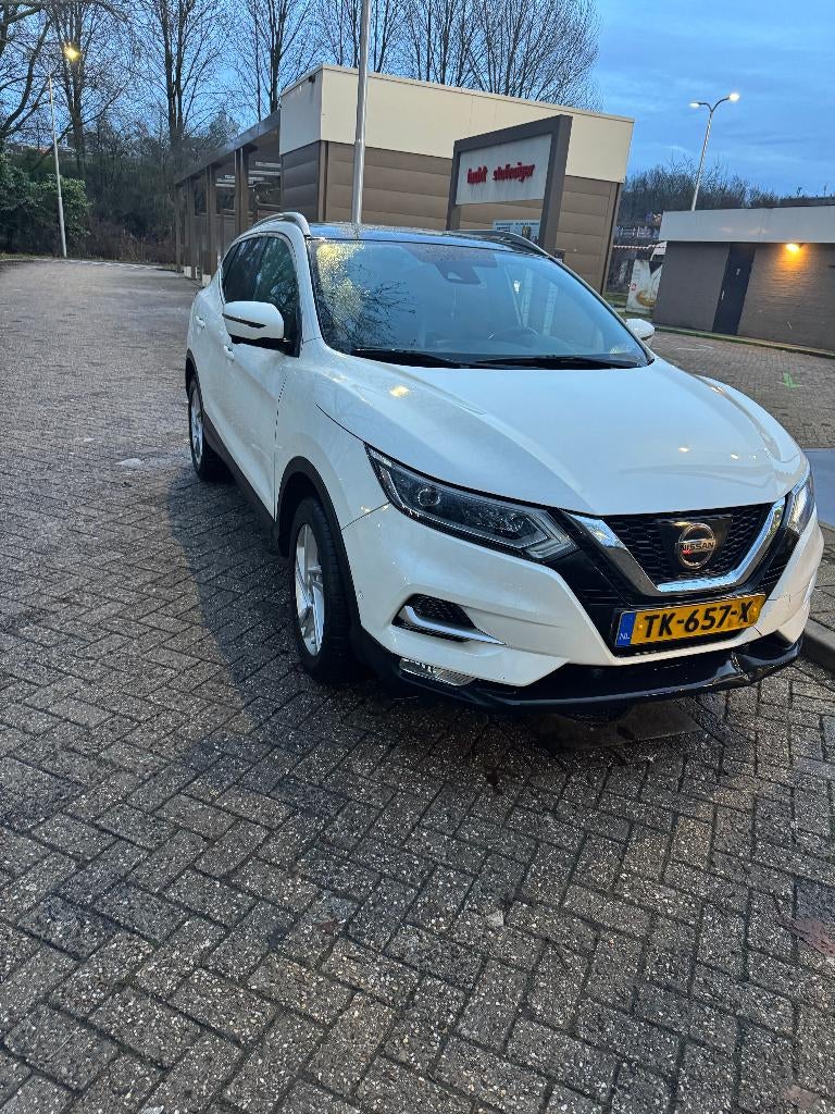 Nissan Qashqai 1.2 Dig-t 85KW 2WD 2018 Wit "+ Zomerbanden!", Auto's, Voorwielaandrijving, Zwart, 4 cilinders, Wit