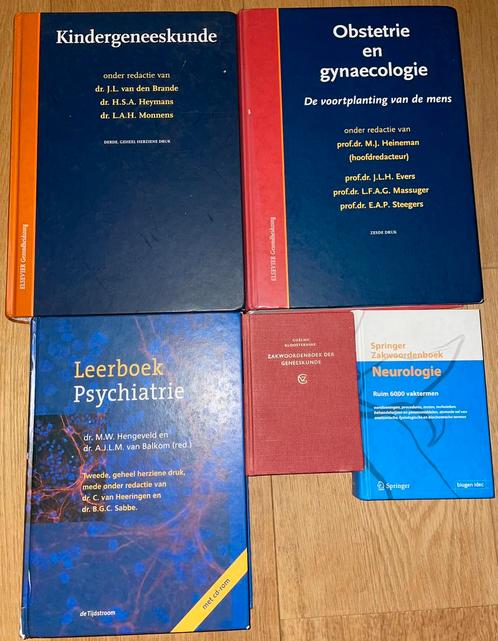 studieboeken geneeskunde Utrecht bachelor master medicijnen, Boeken, Studieboeken en Cursussen, Zo goed als nieuw, WO, Beta, Ophalen