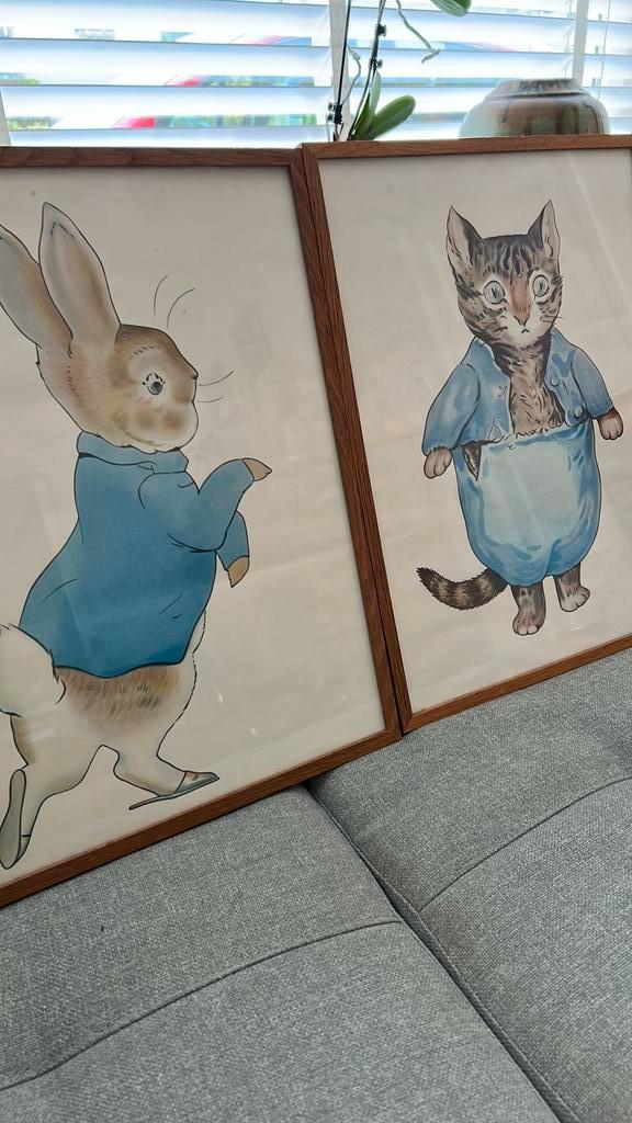 2 vintage Pieter Konijn Beatrix Potter prenten houten lijst, Verzamelen, Speelgoed, Gebruikt, Ophalen of Verzenden