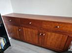 Kersenhouten dressoir met veel opbergruimte, Huis en Inrichting, Kasten | Dressoirs, Gebruikt, 150 tot 200 cm, Ophalen of Verzenden