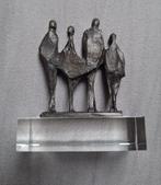 Nieuw bronzen beeldje Corry Amerlaan "Familie Together", Antiek en Kunst, Antiek | Koper en Brons, Ophalen, Brons