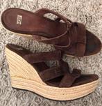 Uggs Sleehak Bruin Suède Maat 41, Ophalen of Verzenden, Gedragen, Bruin, Schoenen met hoge hakken