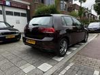 Volkswagen Golf 1.0 TSI Trendline l Clima l Carplay l Parkee, Lichtsensor, Gebruikt, Met garantie (alle), 610 kg
