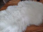 Vacht Kleed 80x 50 cm, Huis en Inrichting, Ophalen of Verzenden, Zo goed als nieuw, Tweepersoons, Wit