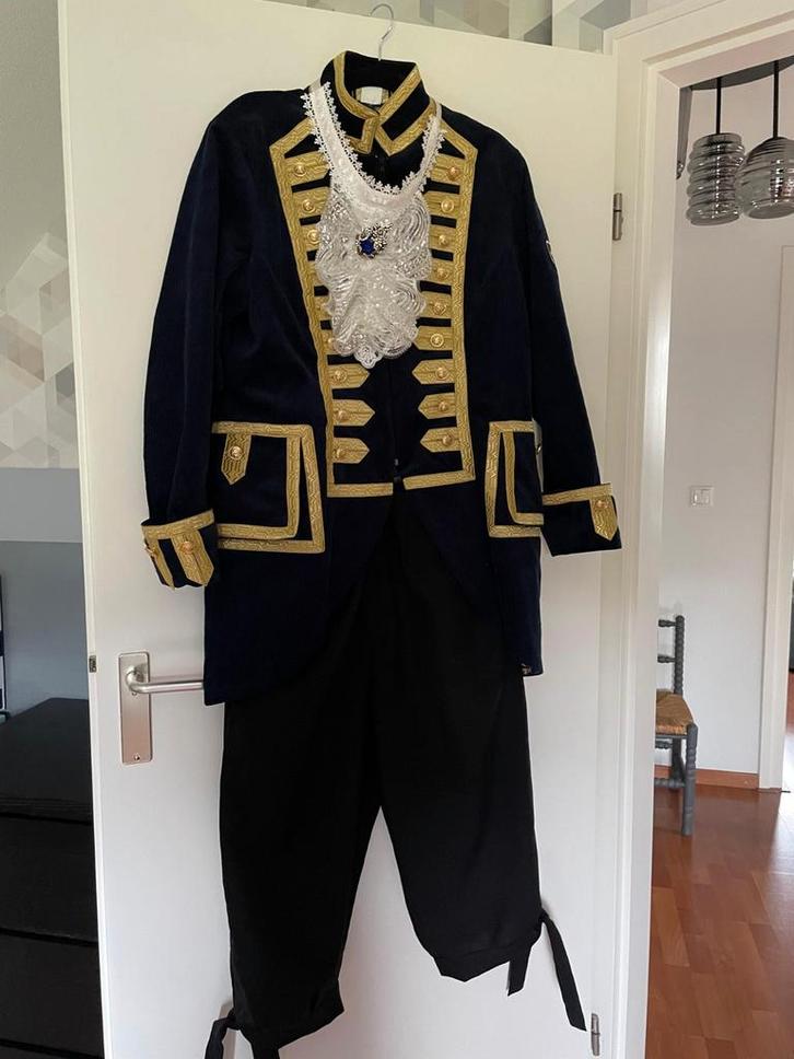 Carnavalskostuum Lakei / Oeteldonkjasje, Kleding | Dames, Carnavalskleding en Feestkleding, Zo goed als nieuw, Ophalen of Verzenden