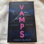 Vamps - Nicole Arend (Engels), Ophalen of Verzenden, Zo goed als nieuw