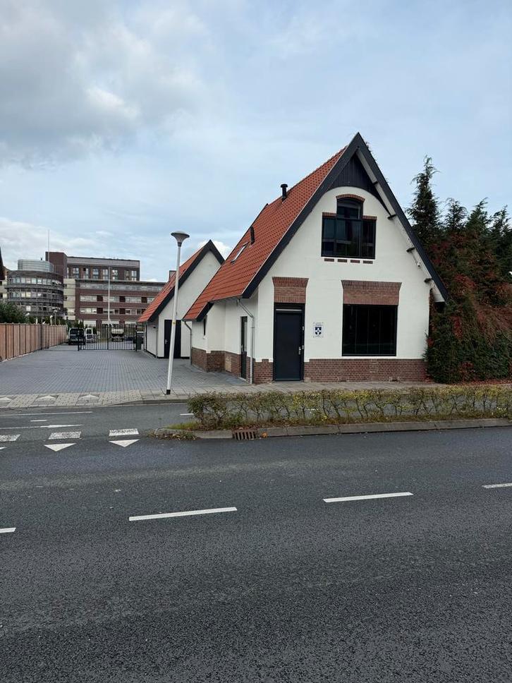 Appartement in binnenstad Zwolle. Max 2 personen., Huizen en Kamers, Huizen te huur, Overijssel, Benedenwoning