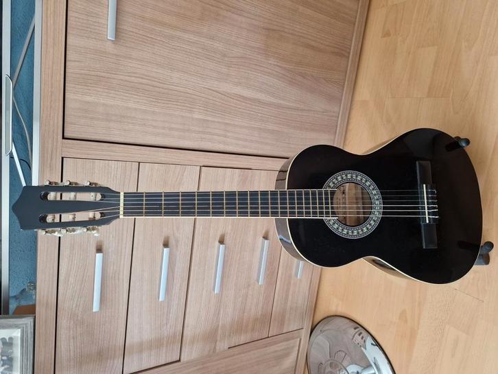 Gitaar merk Gomez, Muziek en Instrumenten, Snaarinstrumenten | Gitaren | Akoestisch, Zo goed als nieuw, Klassieke of Spaanse gitaar