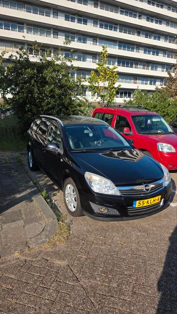 Opel astra 1.6 2010 beschikbaar voor biedingen