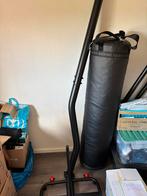 Bokszak 60kg, zwart, hangend aan standaard, Sport en Fitness, Ophalen, Zo goed als nieuw, Bokszak