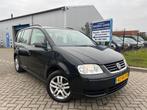 Volkswagen Touran 1.6-16V FSI Trendline 7Persoons Cruise Air, 1441 kg, 4 cilinders, 116 pk, Zwart