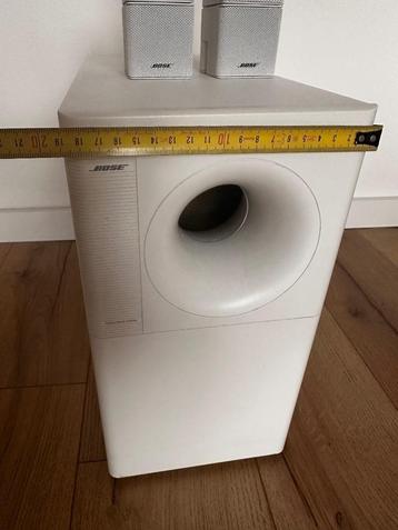 Bose witte subwoofer beschikbaar voor biedingen